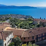 Le Terrazze By Whale Homes Apartament *