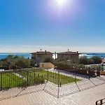 Apartament Le Terrazze By Whale Homes *