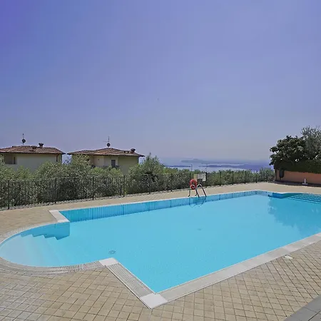 Le Terrazze By Whale Homes Apartament *
